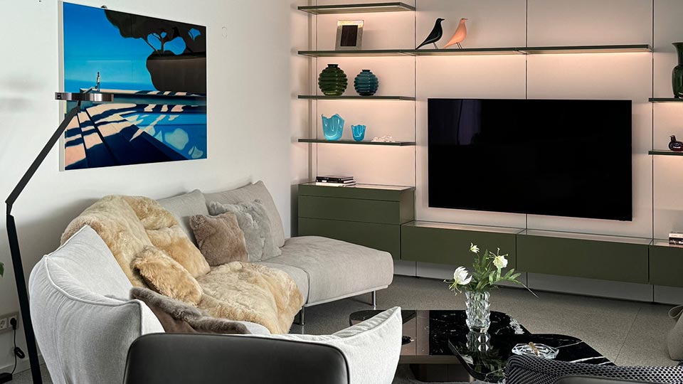 ClassiCon Bow Table Interior Design 01