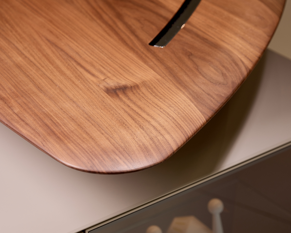 YOMEI_S100_DESK__Berlin_bei_steidten