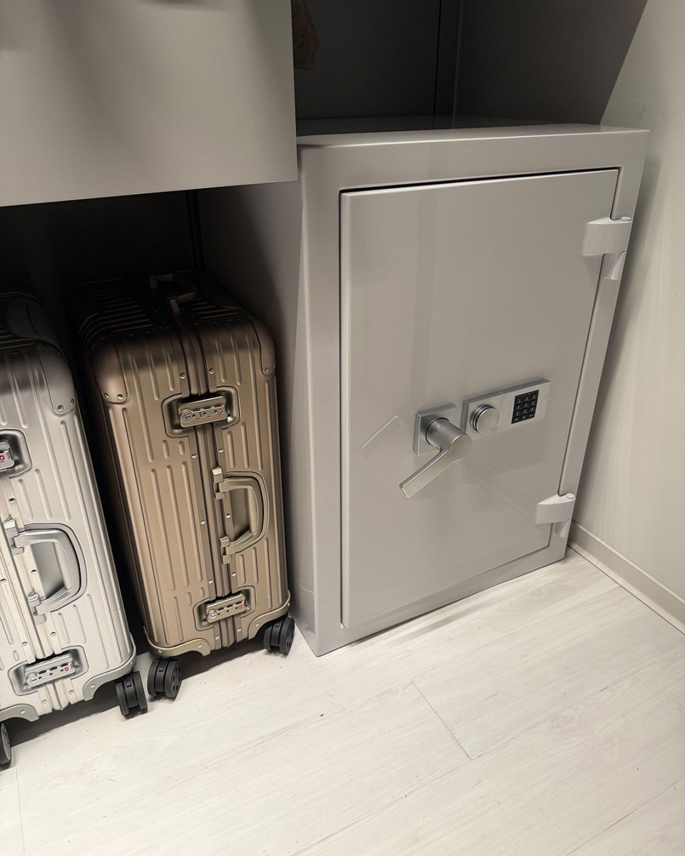 Interlübke colllect plus Kleiderschrank 